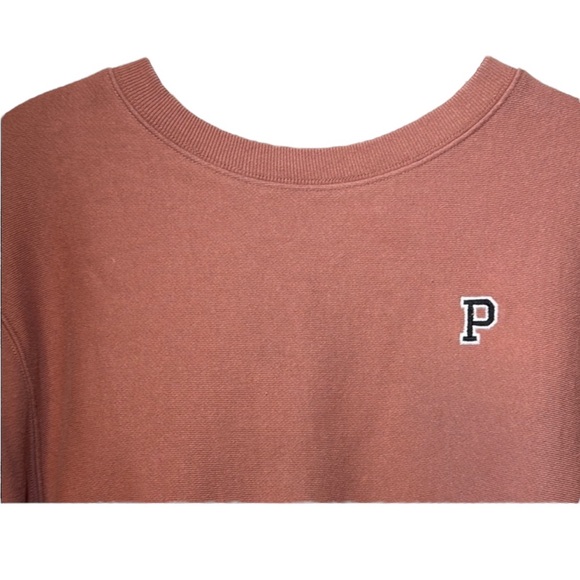 Pink Victoria’s Secret Woman’s Crew Neck Sweatshirt Size Medium - Picture 3 of 9